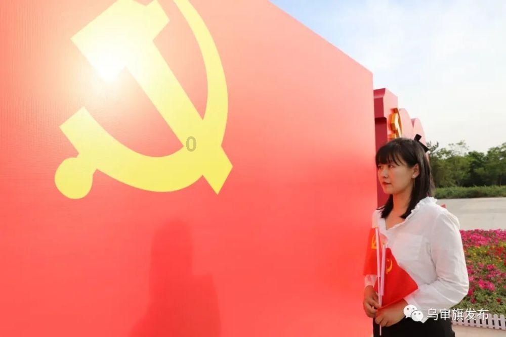 浅论唐玄宗与杨贵妃爱情悲剧产生的原因